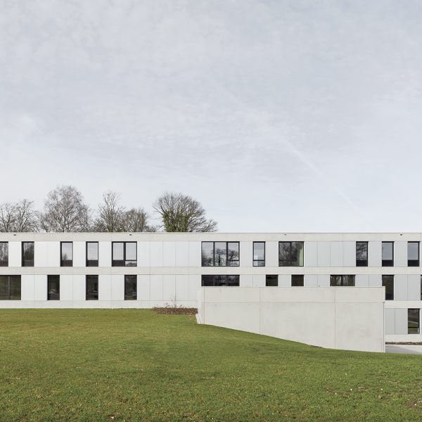 Sanitats Versorgungszentrum hermann kohl kaserne - niederstetten germany - SB 138 - pubblico 4 ok