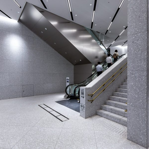 Toranomon Business Tower - Tokyo Japan - REG 3509 - Directional-034