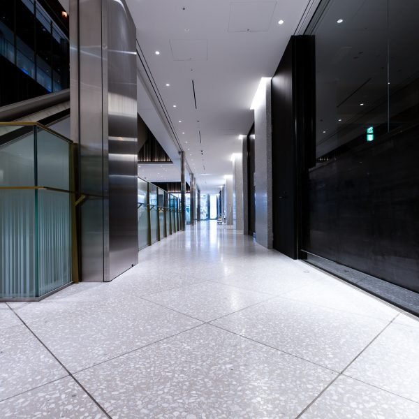 Toranomon Business Tower - Tokyo Japan - REG 3509 - Directional-133