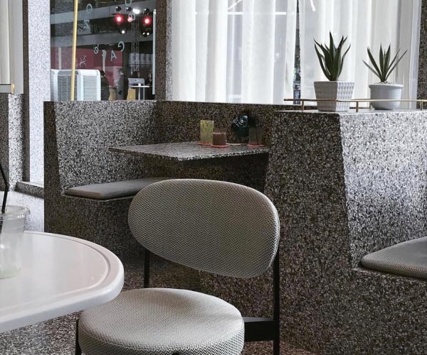 bovy cafe - bangkok thailand - SB114 - pubblico 3