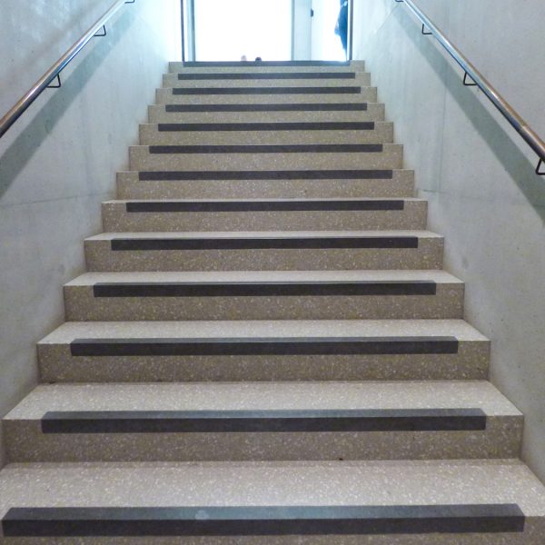 royal academy of arts - london united kingdom - custom custom - pubblico 52