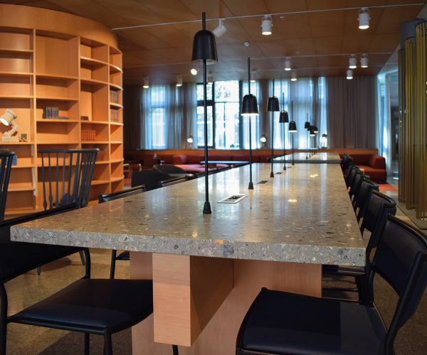 solna port - stockholm sweden - sb130 - pubblico 1 ok