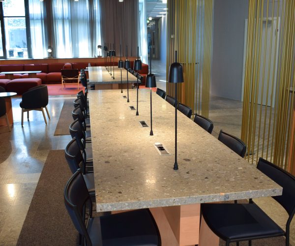 solna port - stockholm sweden - sb130 - pubblico 6